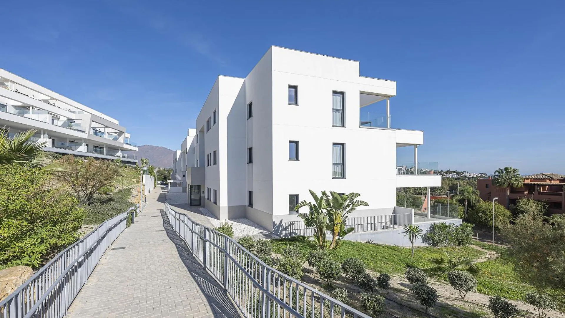 Appartement Penthouse In Via Celere 5010 à Casares